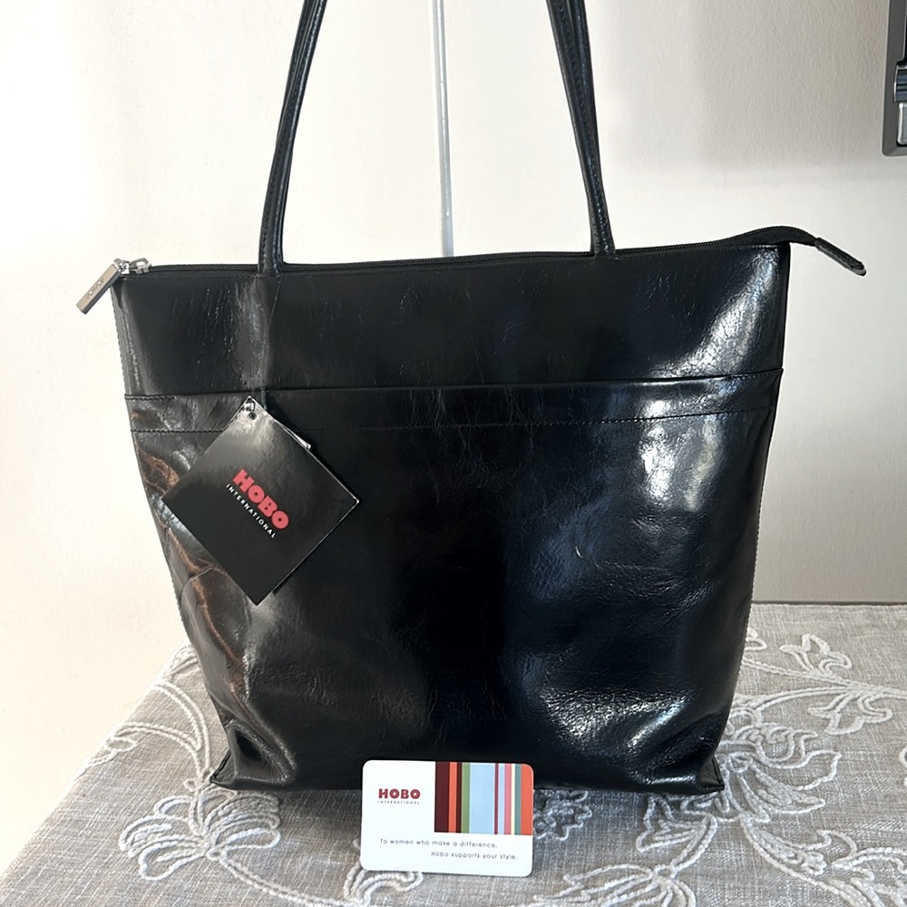 HOBO International Carlotta Shinny Black Leather Shoulder/Tote Bag New Tag